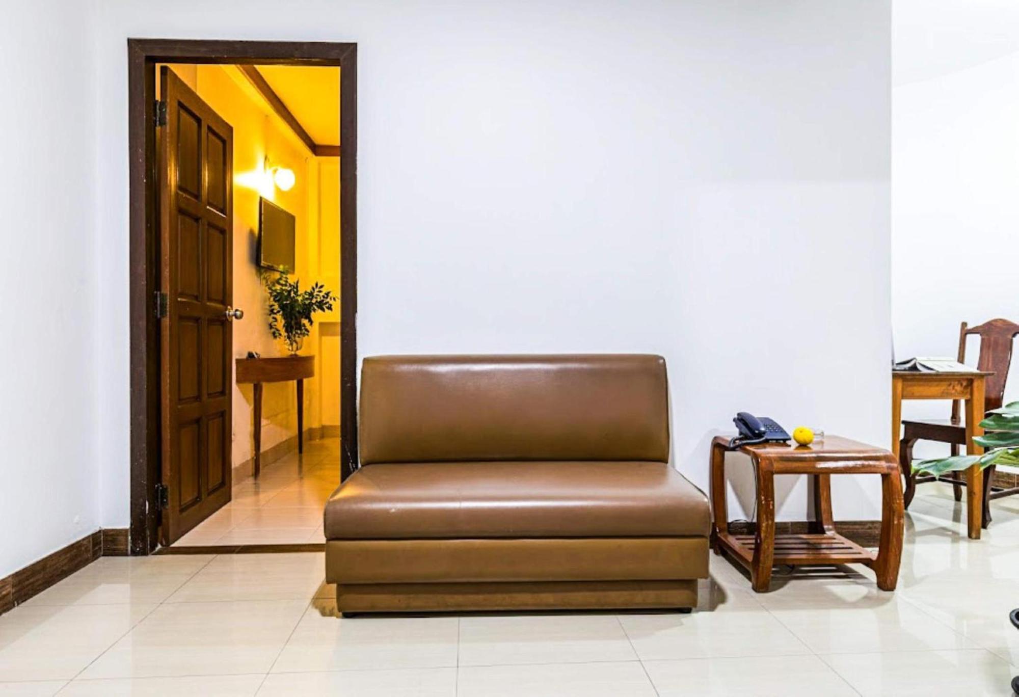 Collection O Howard Square Boutique Hotel Banguecoque Exterior foto