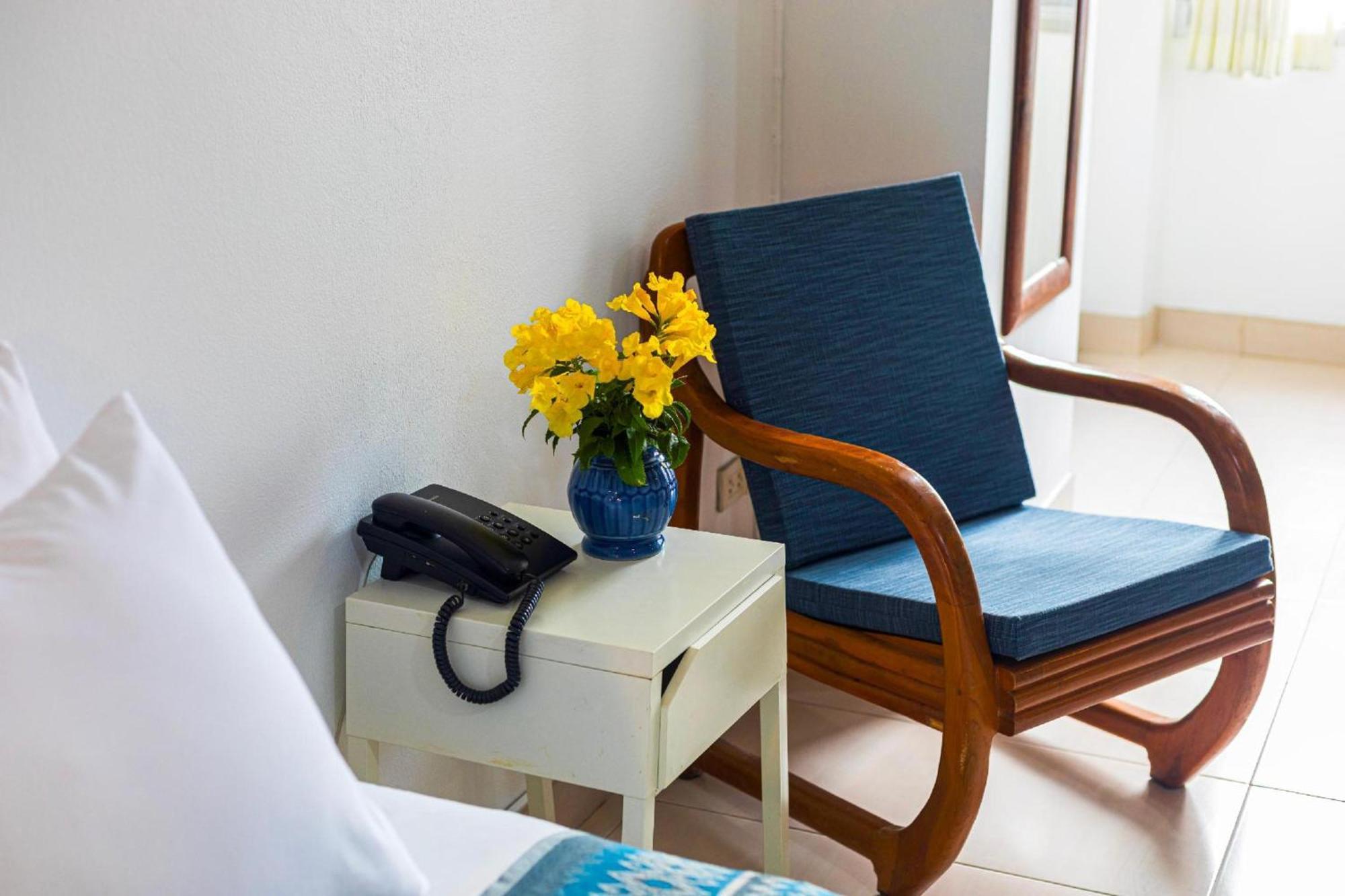 Collection O Howard Square Boutique Hotel Banguecoque Exterior foto