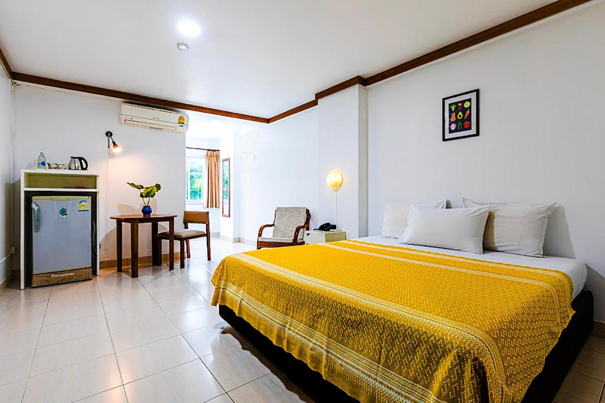 Collection O Howard Square Boutique Hotel Banguecoque Exterior foto